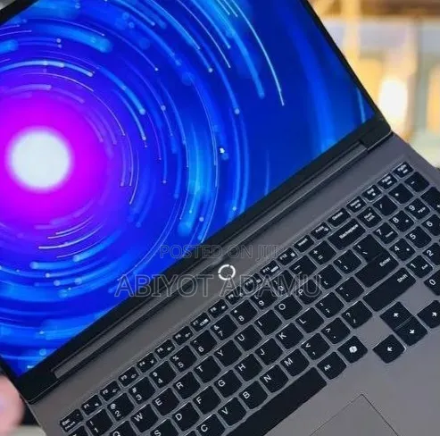 New Laptop Lenovo Legion 5 16GB Intel Core i7 SSD 1T