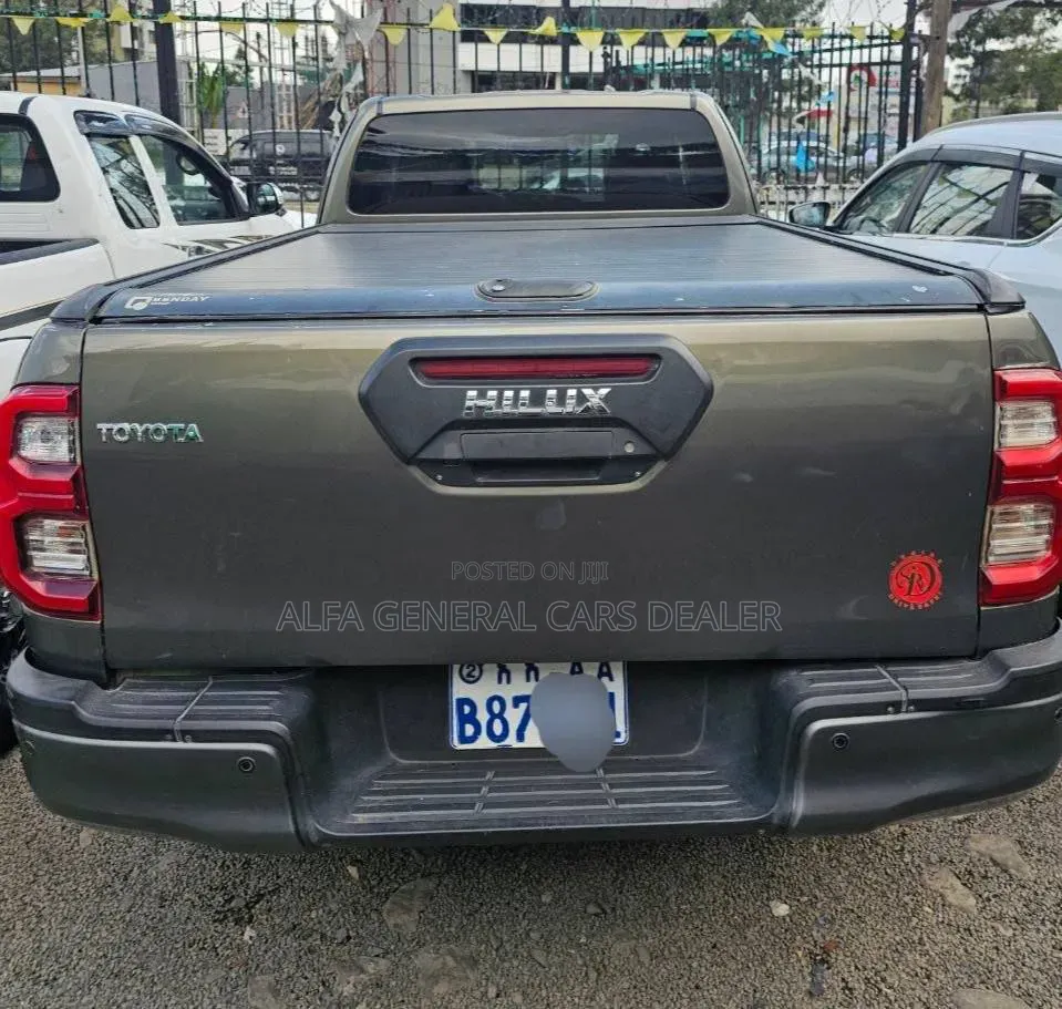 Toyota Hilux 2021