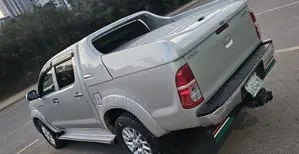 Toyota Hilux 2012 Silver
