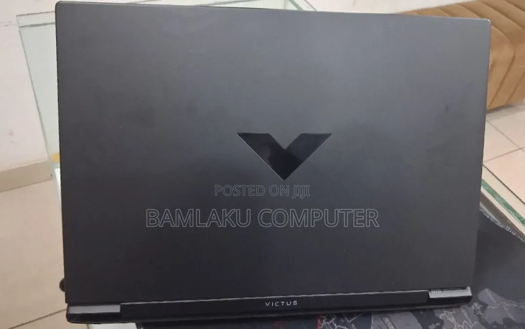 New Laptop HP Victus 15 16GB AMD Ryzen 5 SSD 512GB