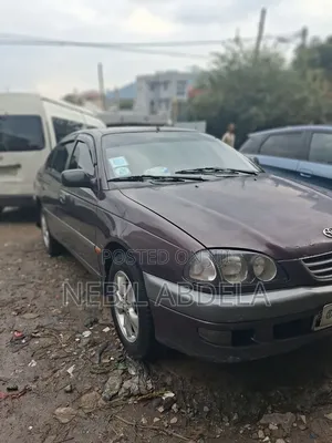 Toyota Avensis 2.0 SR D4-D 1999 Brown