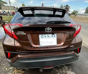 Toyota C-HR 2017 Brown
