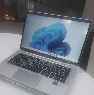 New Laptop HP EliteBook 830 16GB Intel Core i5 SSD 512GB