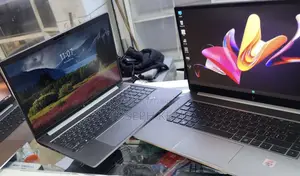 New Laptop HP ZBook Firefly 16 G10 16GB Intel Core i7 SSD 512GB