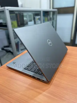 New Laptop Dell Latitude 7440 32GB Intel Core i7 SSD 512GB
