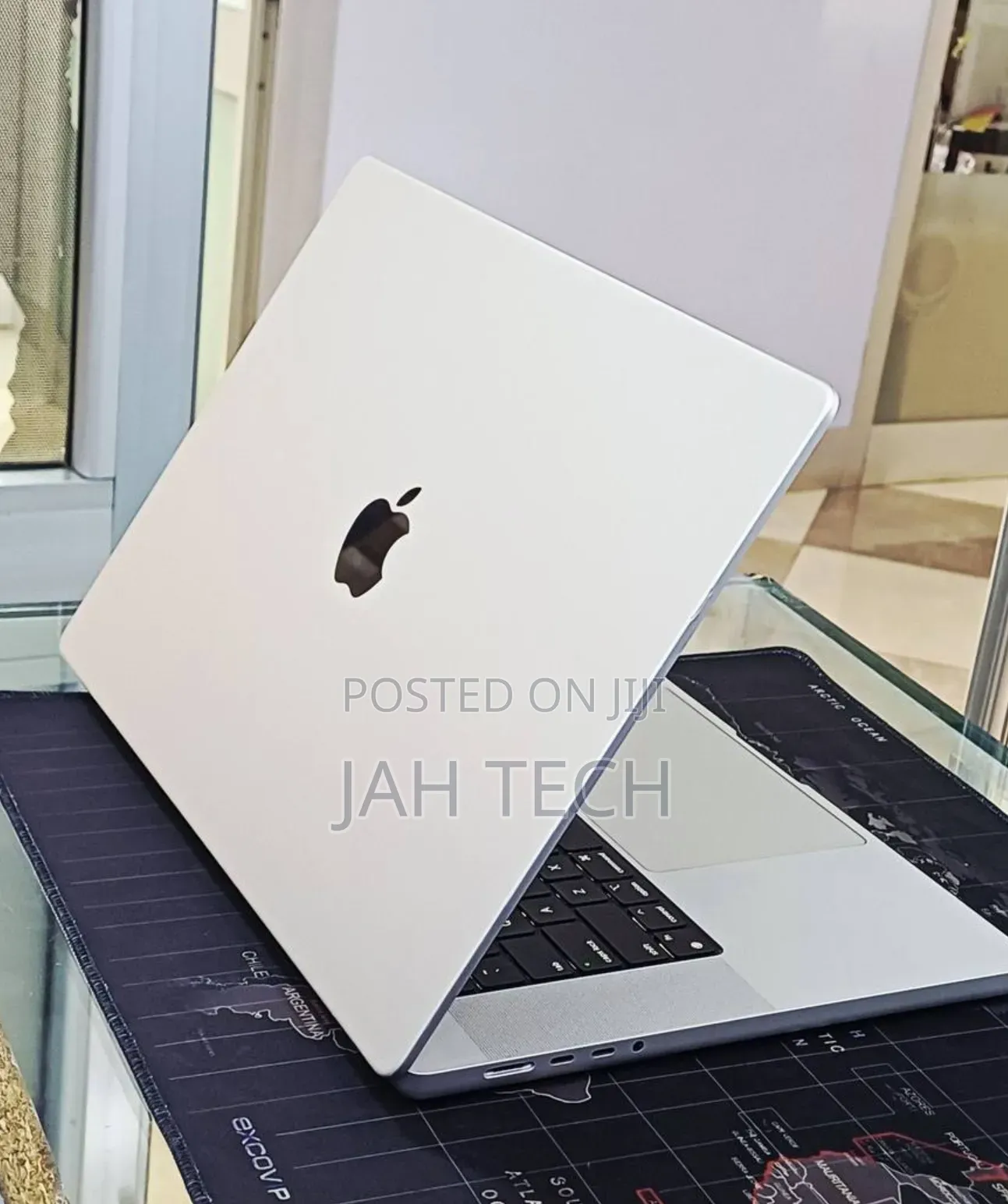 New Laptop Apple MacBook Pro 2021 M1 16GB Apple M1 Pro SSD 512GB