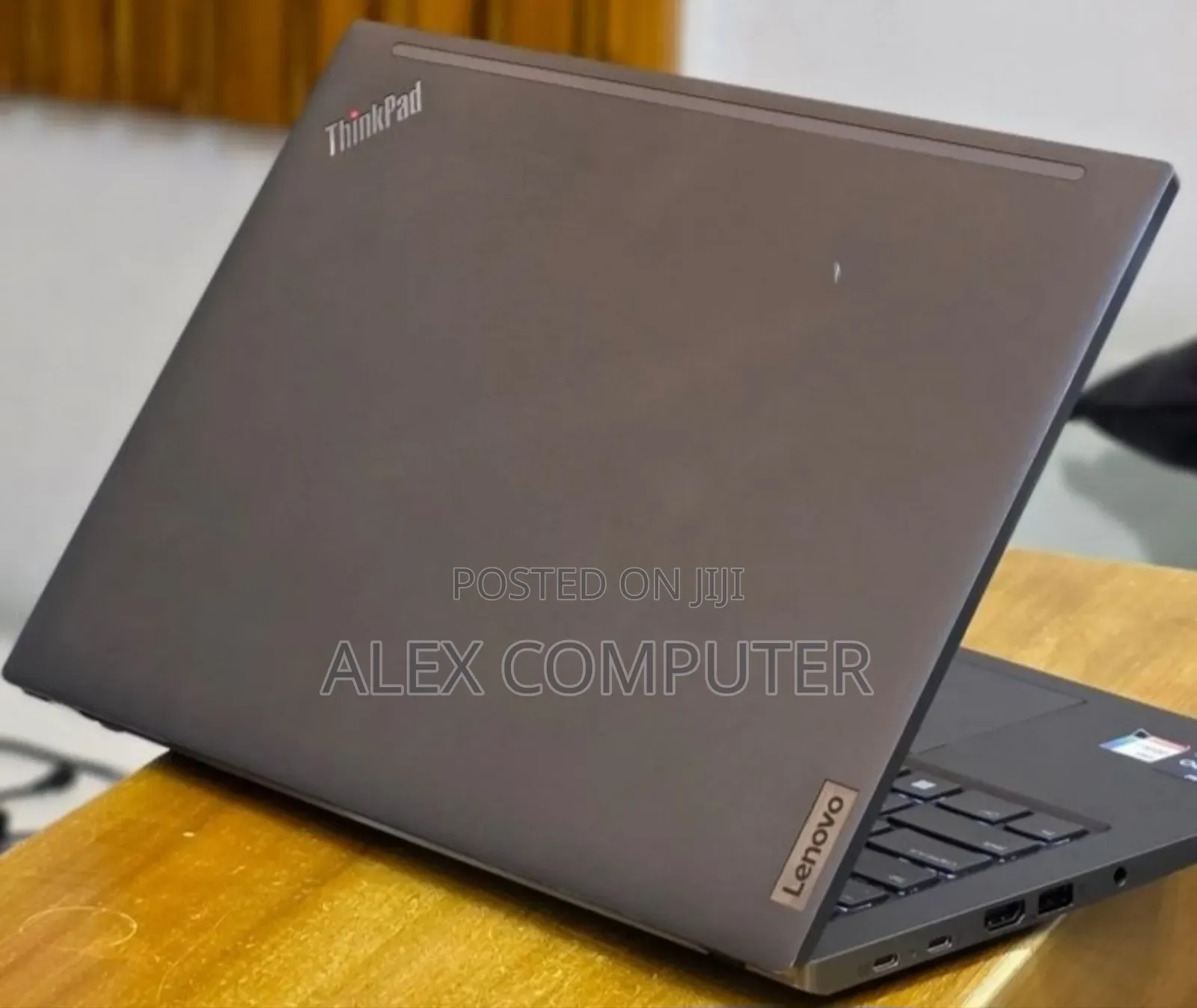 New Laptop Lenovo ThinkPad T14s G4 16GB Intel Core i7 SSD 512GB