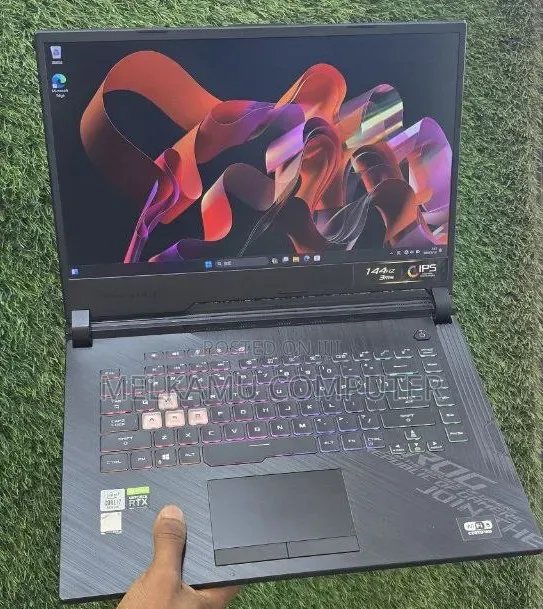 New Laptop Asus ROG Strix G15 16GB Intel Core i7 SSD 512GB