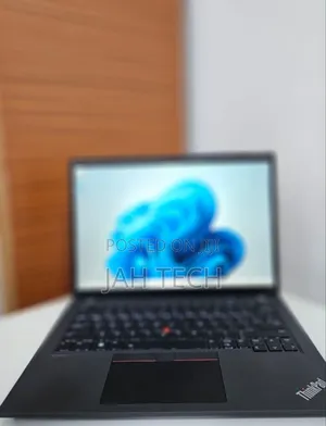 New Laptop Lenovo ThinkPad P14s 16GB Intel Core i7 SSD 512GB