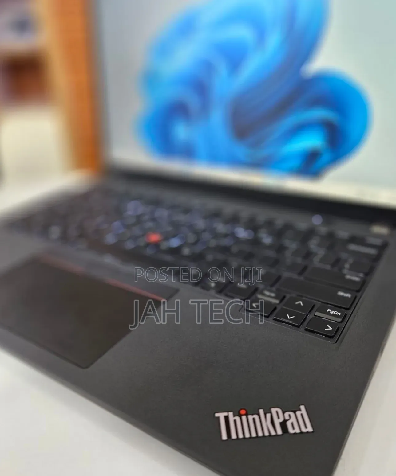 New Laptop Lenovo ThinkPad P14s 16GB Intel Core i7 SSD 512GB