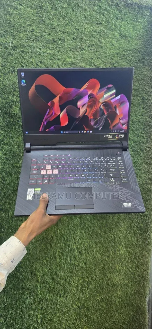 New Laptop Asus ROG Strix G15 16GB Intel Core i7 SSD 512GB