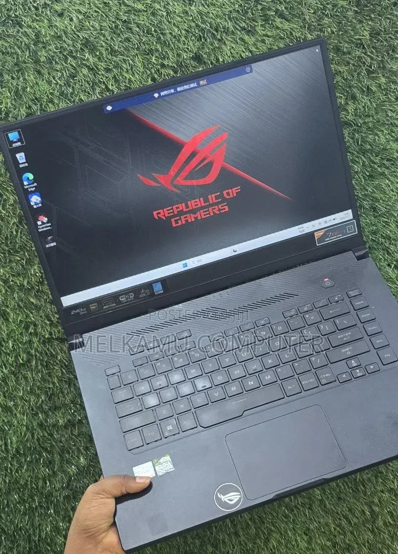 New Laptop Asus ROG Zephyrus G15 16GB AMD Ryzen 9 SSD 512GB