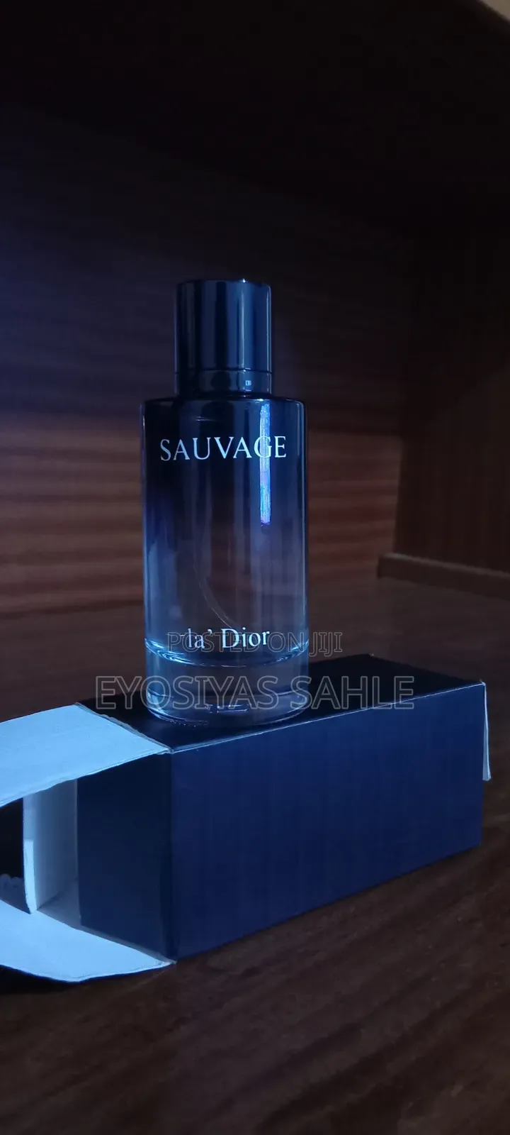 Sauvage La'dior