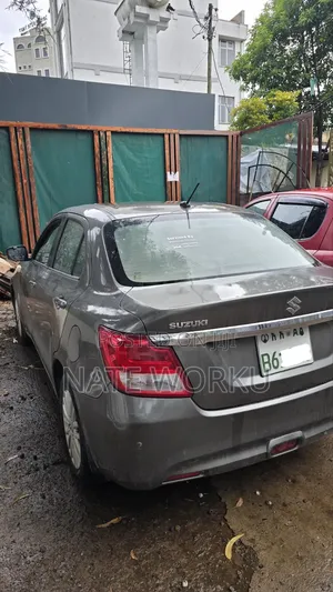 Suzuki Dzire 2022 Gray