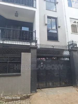 6bdrm House in Lebu 94, Nifas Silk-Lafto for sale