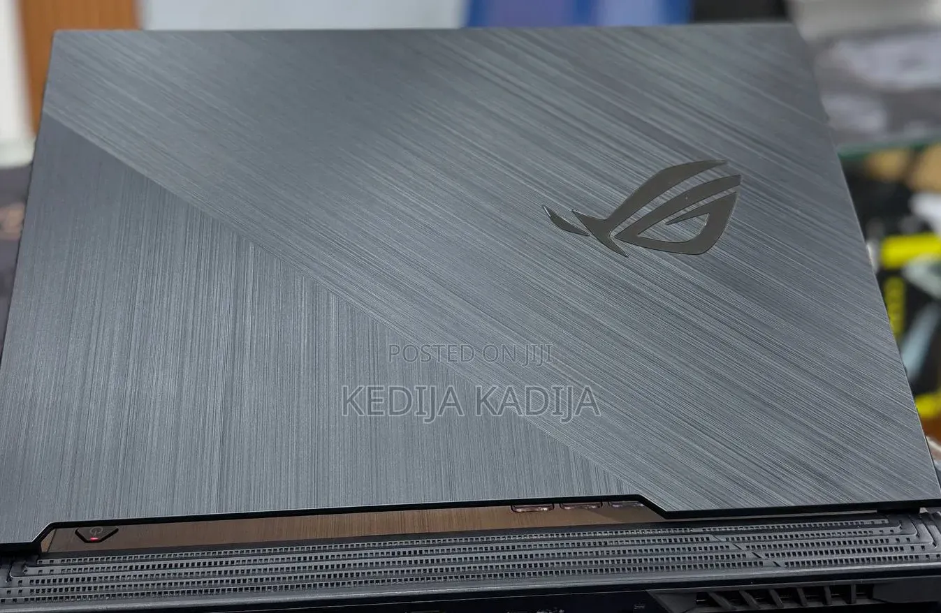 New Laptop Asus ROG Strix G15 16GB Intel Core i7 SSD 512GB