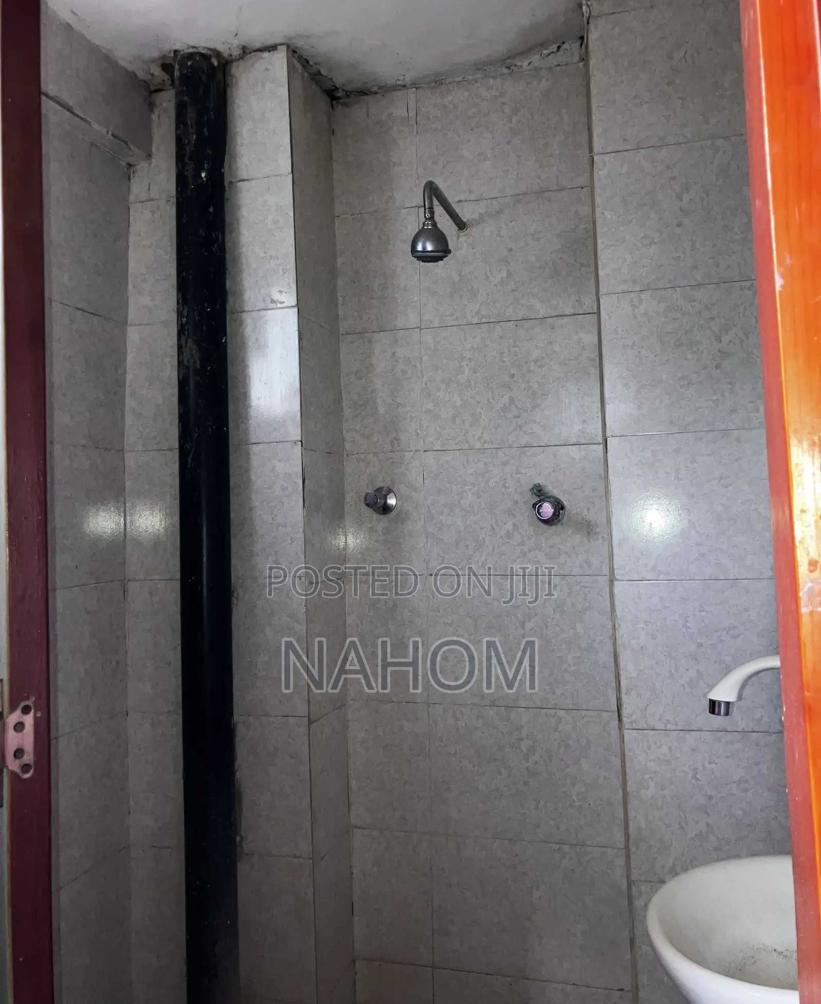 1bdrm Apartment in Block 51, Addis Ketema for sale