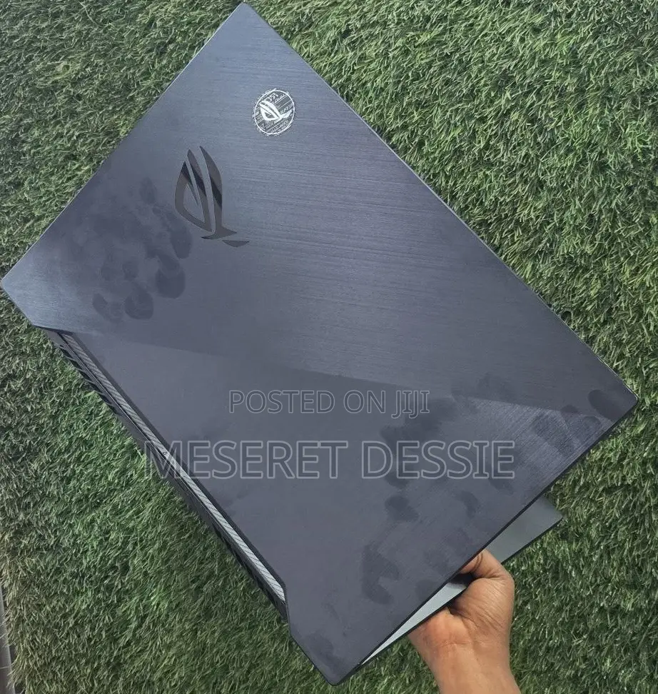 New Laptop Asus 16GB AMD Ryzen 9 SSD 512GB