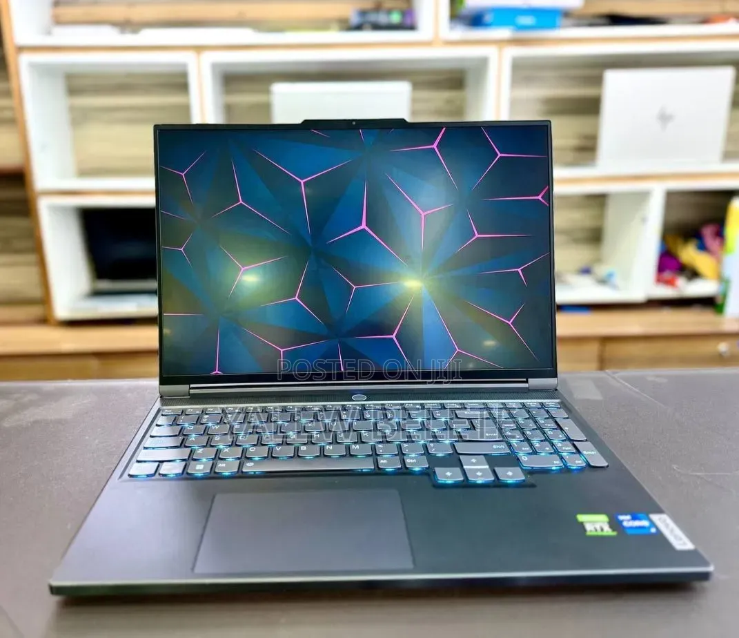 New Laptop Lenovo Legion 5 16GB Intel Core i7 SSD 512GB