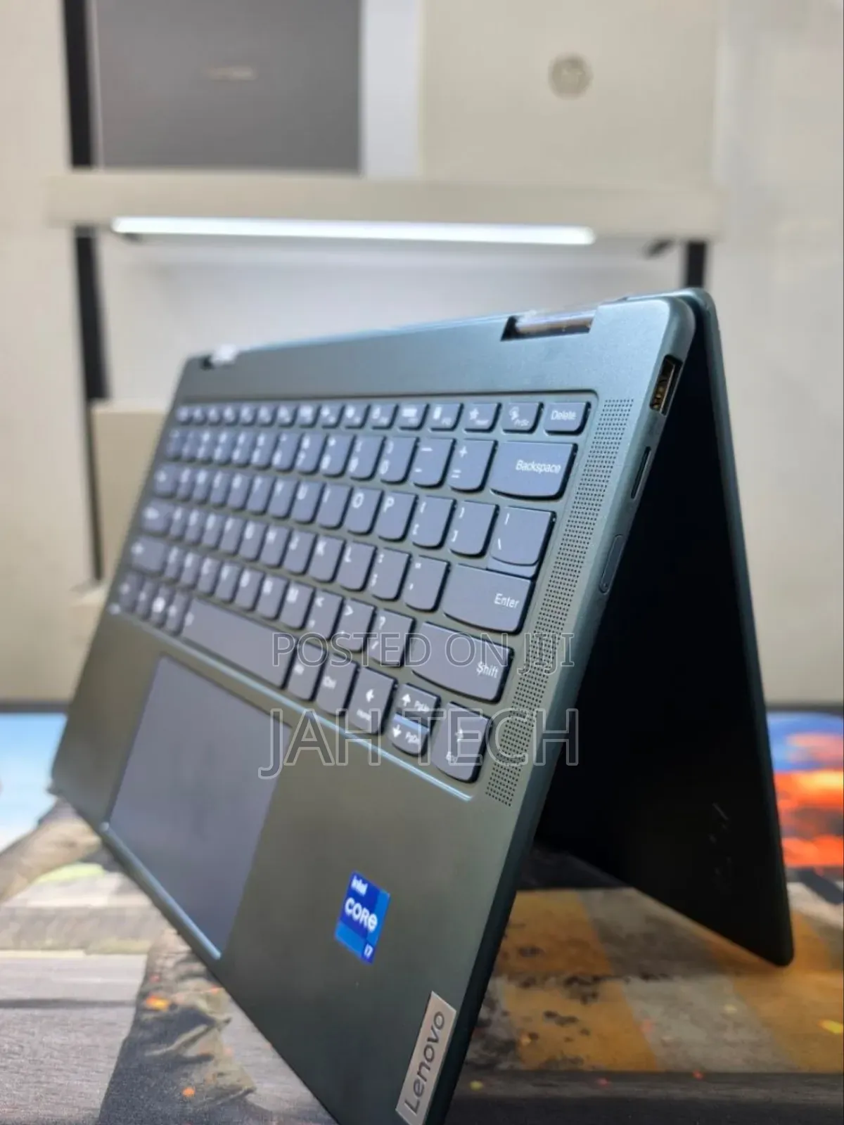 New Laptop Lenovo ThinkPad Yoga 16GB Intel Core i7 SSD 512GB