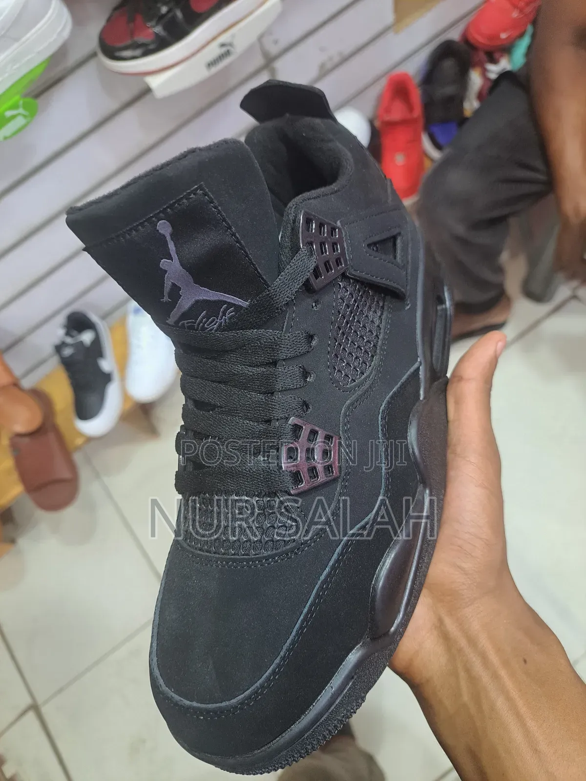Air Jordan 4