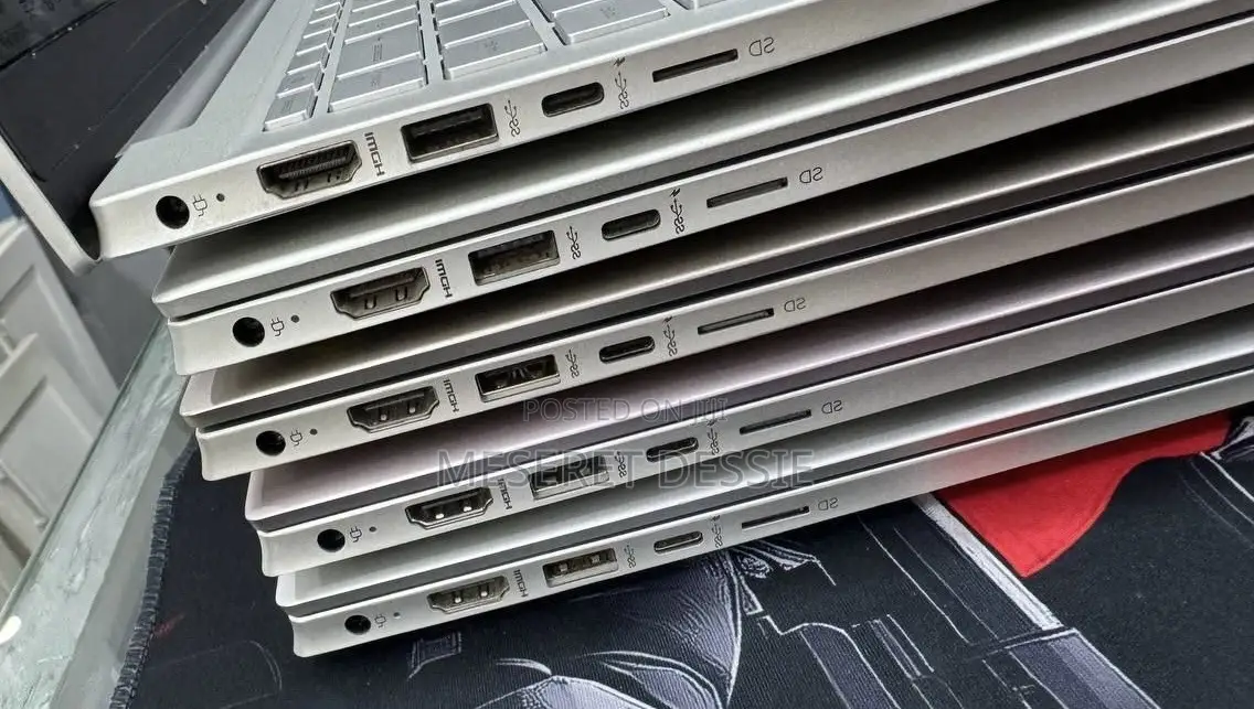 New Laptop HP 16GB Intel Core i5 SSD 512GB