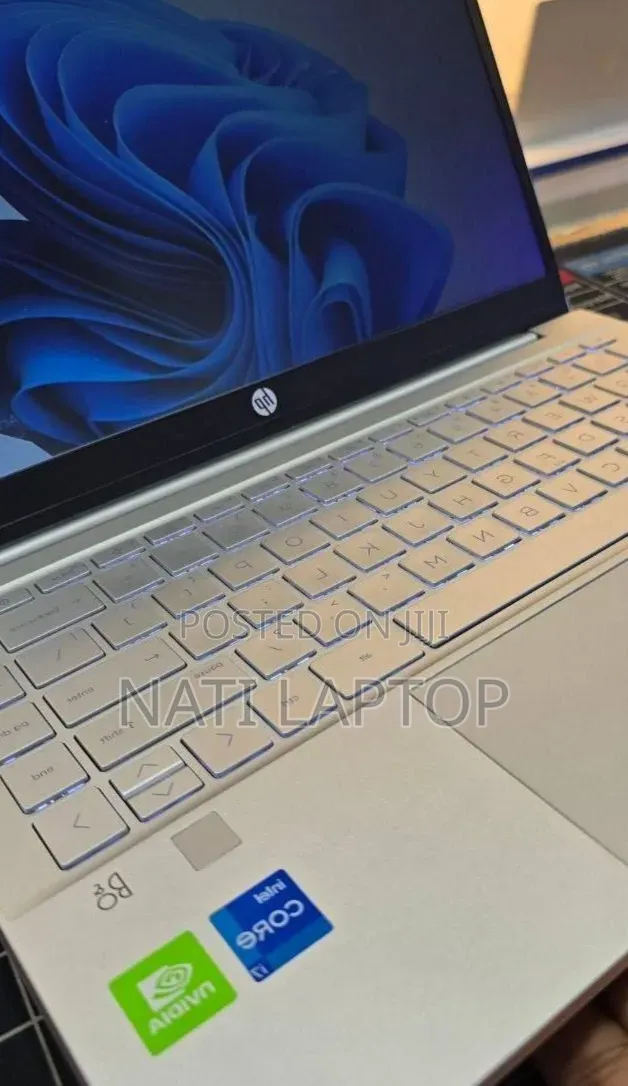 New Laptop HP Pavilion 14 16GB Intel Core i7 SSD 512GB