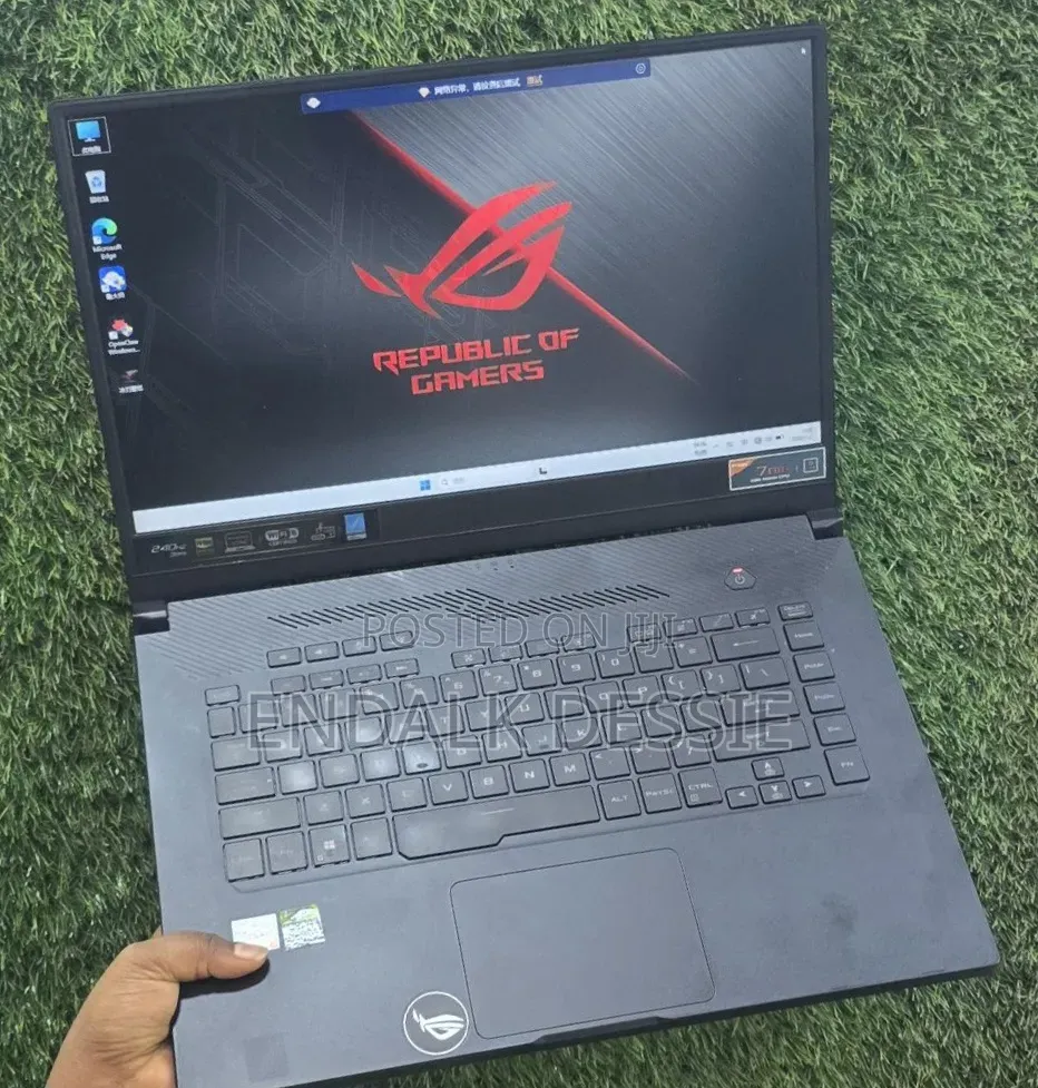 New Laptop Asus ROG Zephyrus G15 16GB AMD Ryzen 9 SSD 512GB