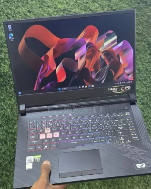 New Laptop Asus ROG Strix G15 16GB Intel Core i7 SSD 512GB