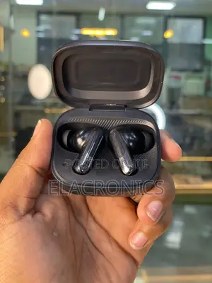 JBL Live Beam 3 Smart Case Wireless Earbuds