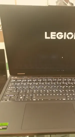 New Lenovo Legion Y7000P IRX9 Gaming Laptop 24GB Intel Core i7 SSD 1T