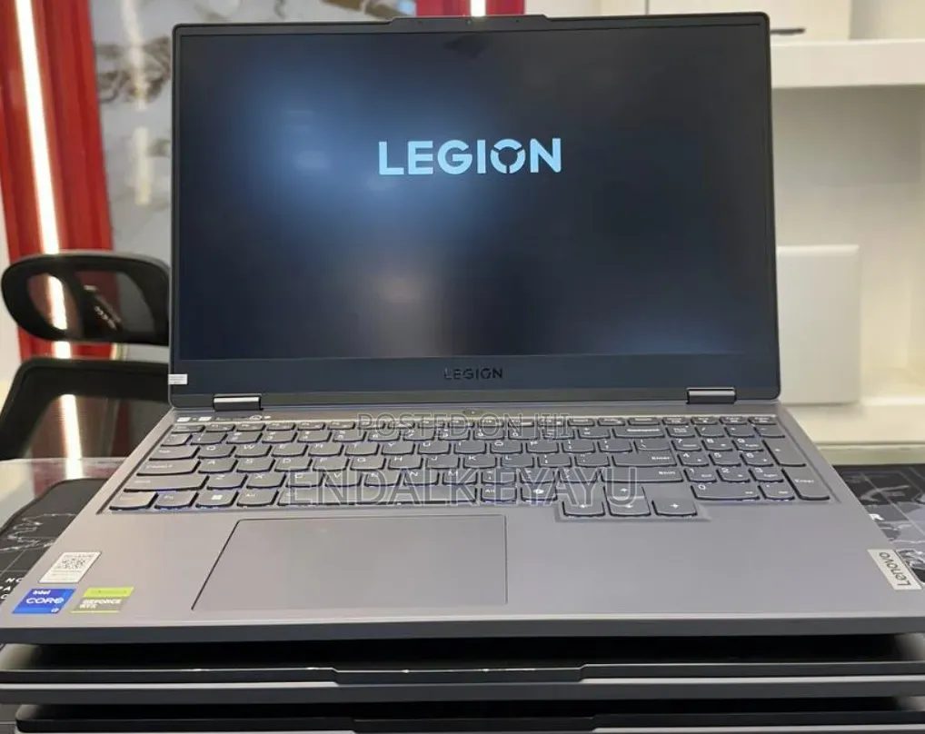 New Lenovo Legion Y7000P IRX9 Gaming Laptop 24GB Intel Core i7 SSD 1T
