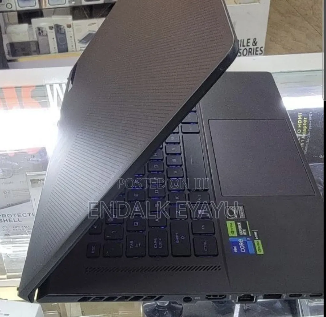 New Laptop Asus ROG Zephyrus G16 16GB Intel Core i7 SSD 512GB