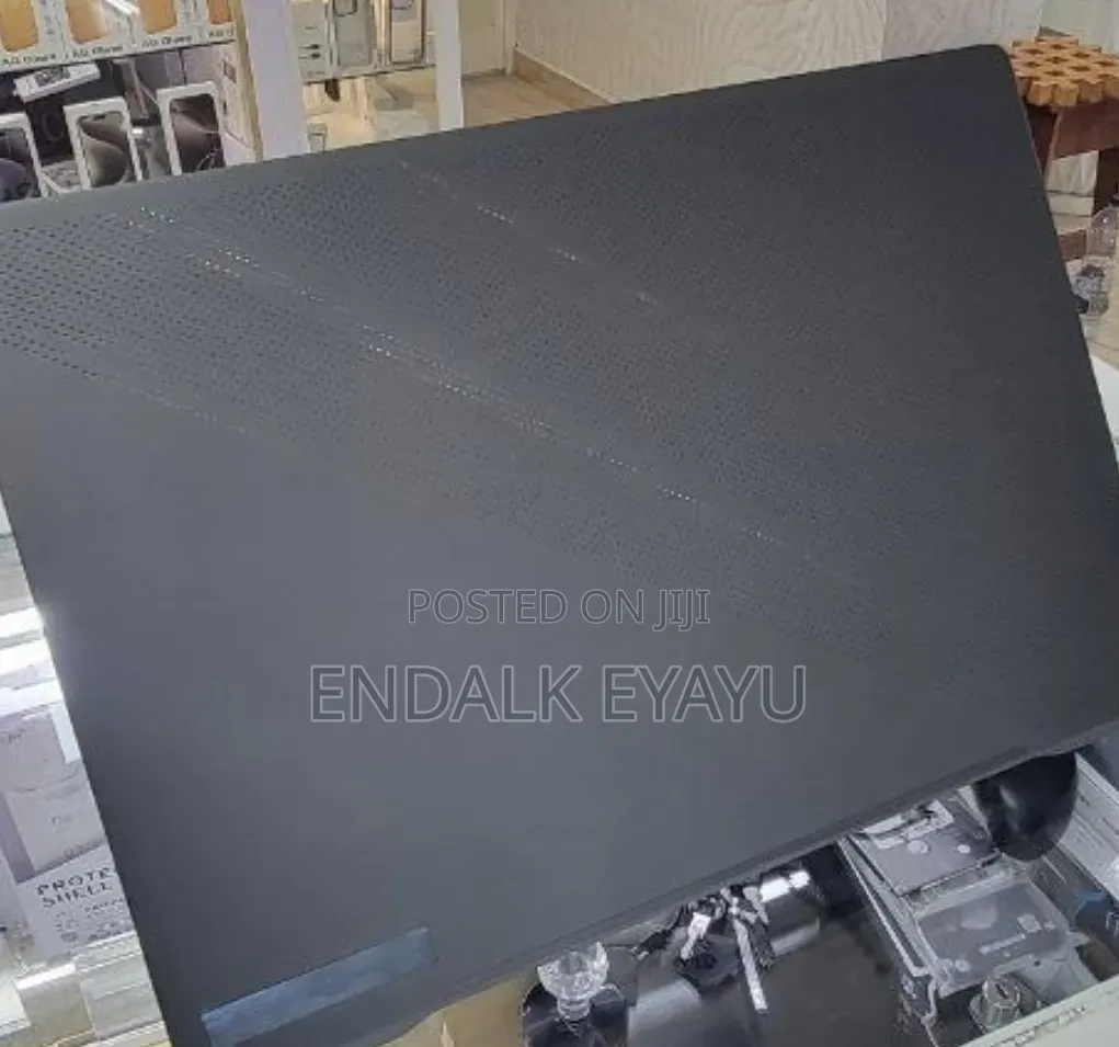 New Laptop Asus ROG Zephyrus G16 16GB Intel Core i7 SSD 512GB