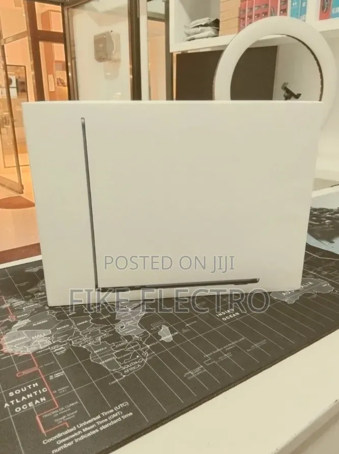New Laptop Apple MacBook Air 2026 M5 16GB Apple M5 SSD 512GB