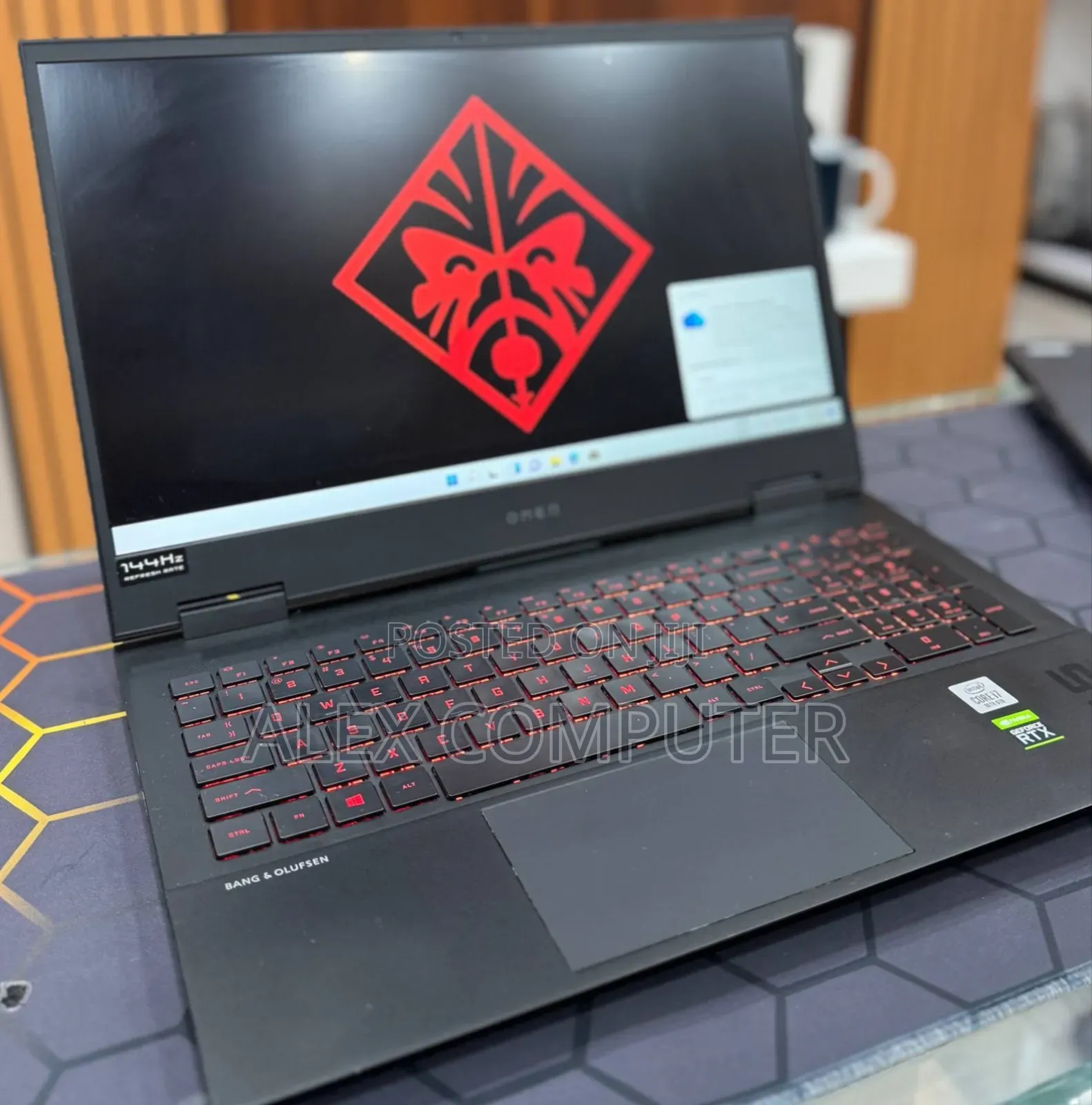 New Laptop HP Omen 15 16GB Intel Core i7 SSD 512GB