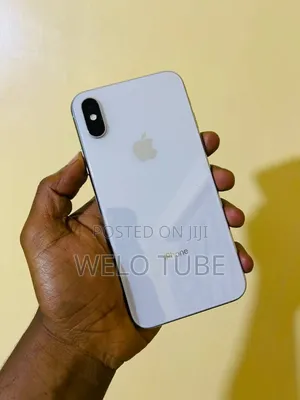 Apple iPhone XS 64 GB White