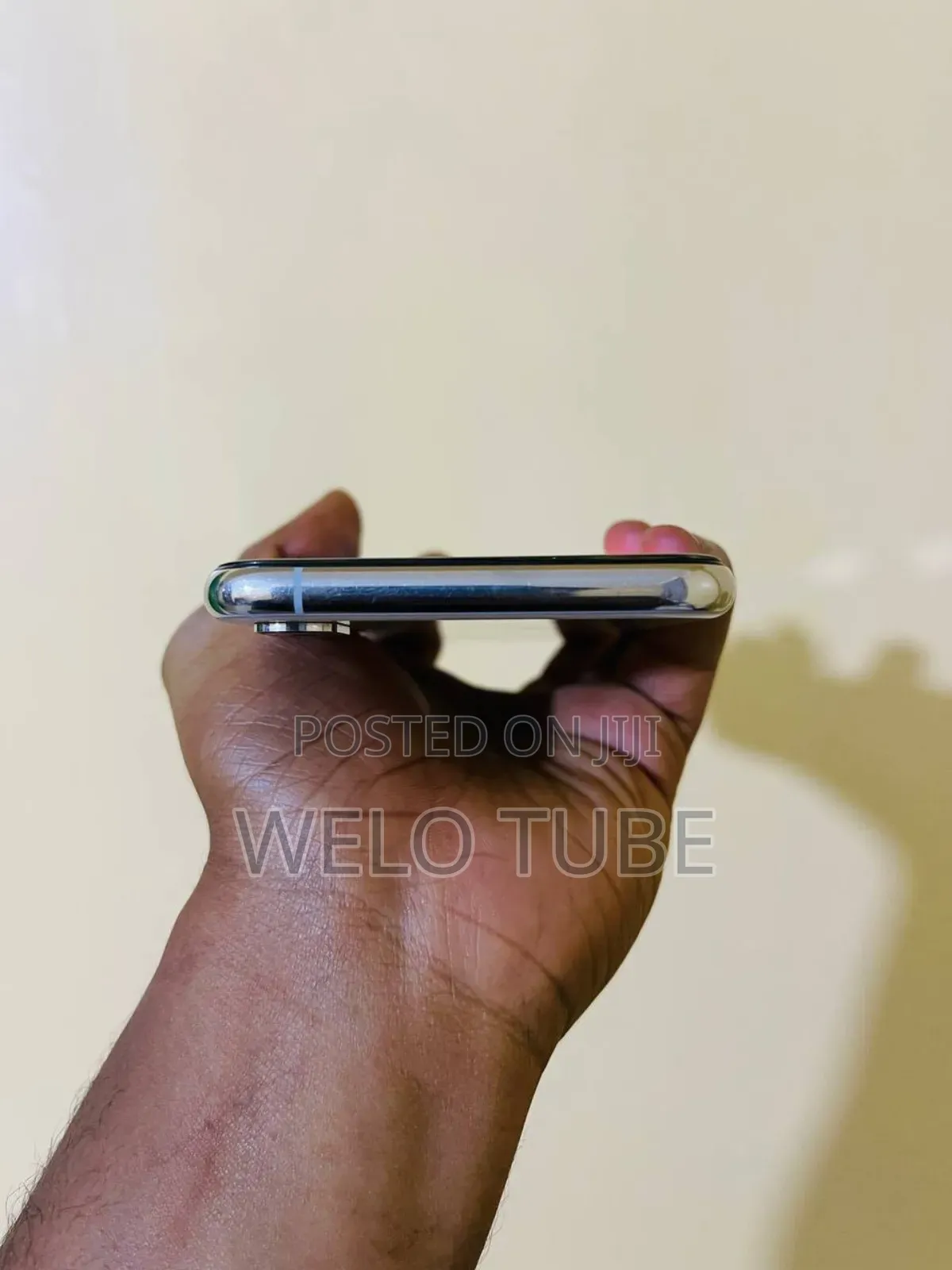 Apple iPhone XS 64 GB White