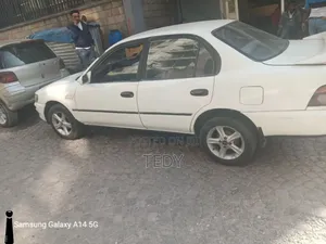 Toyota Carina 1.5 FWD Sedan 1995 White