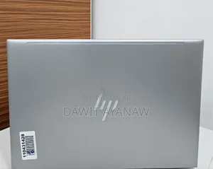 New Laptop HP ZBook Firefly G9 16GB Intel Core i7 SSD 512GB
