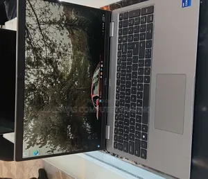 New Laptop Dell Inspiron 15 5540 16GB Intel Core i7 SSD 512GB