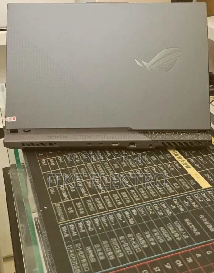 New Laptop Asus ROG Strix G17 16GB AMD Ryzen 9 SSD 1T