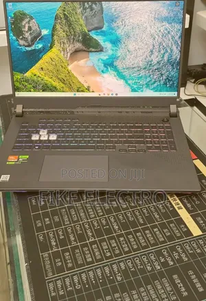 New Laptop Asus ROG Strix G17 16GB AMD Ryzen 9 SSD 1T