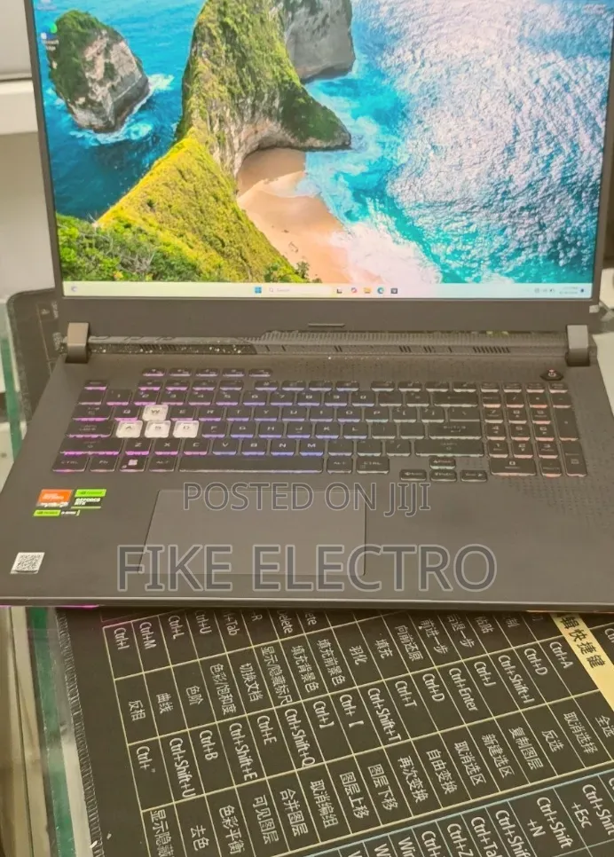 New Laptop Asus ROG Strix G17 16GB AMD Ryzen 9 SSD 1T