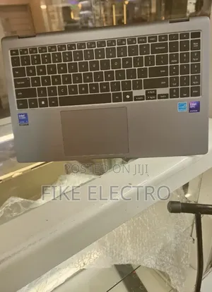 New Laptop Samsung Galaxy Book5 Pro 16GB Intel Core Ultra 7 SSD 512GB