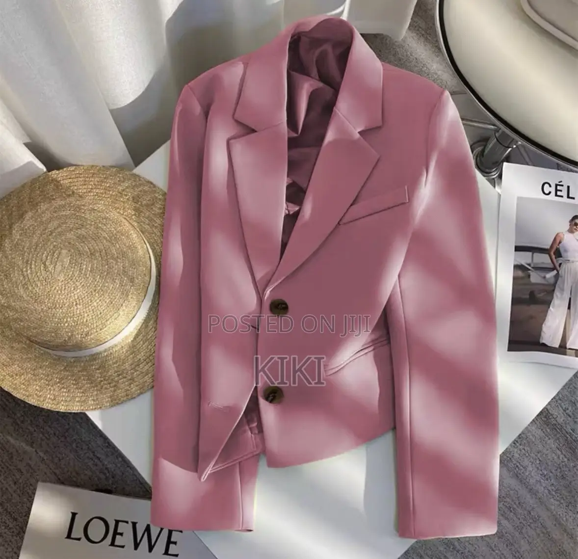 Upgrade Your Wardrobe With This Elegant Women’S Blazer