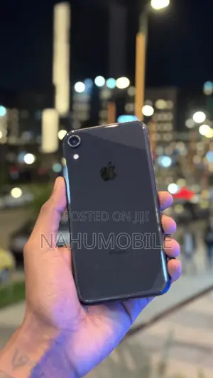 Apple iPhone XR 64 GB Black