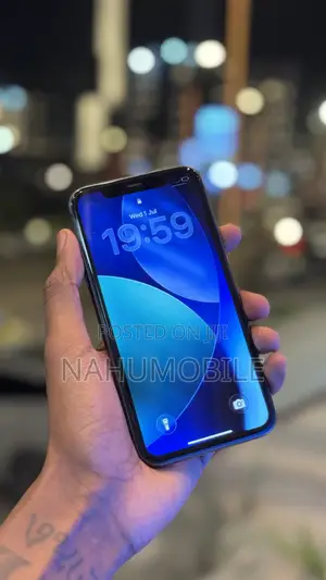 Apple iPhone 11 64 GB Black
