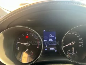 Toyota C-HR 2020 Gray
