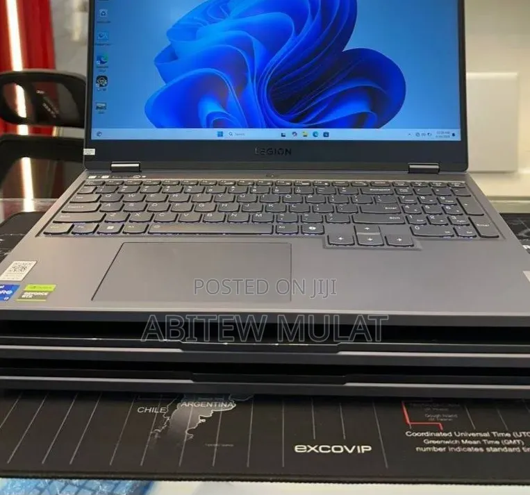 New Laptop Lenovo Y70 24GB Intel Core i7 SSD 1T